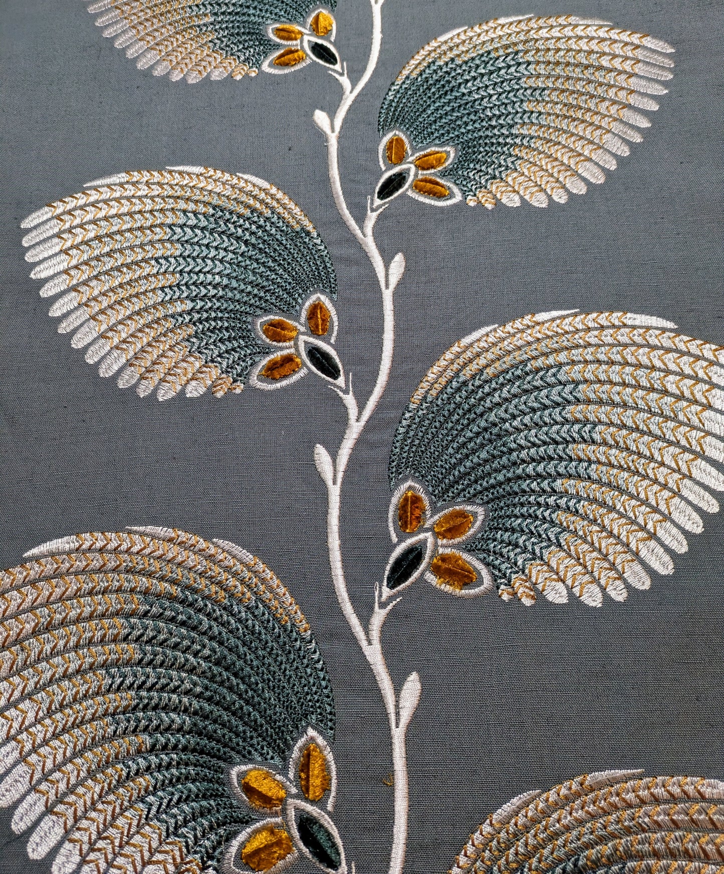 Lelani by Jane Churchill - 1.16m Remnant