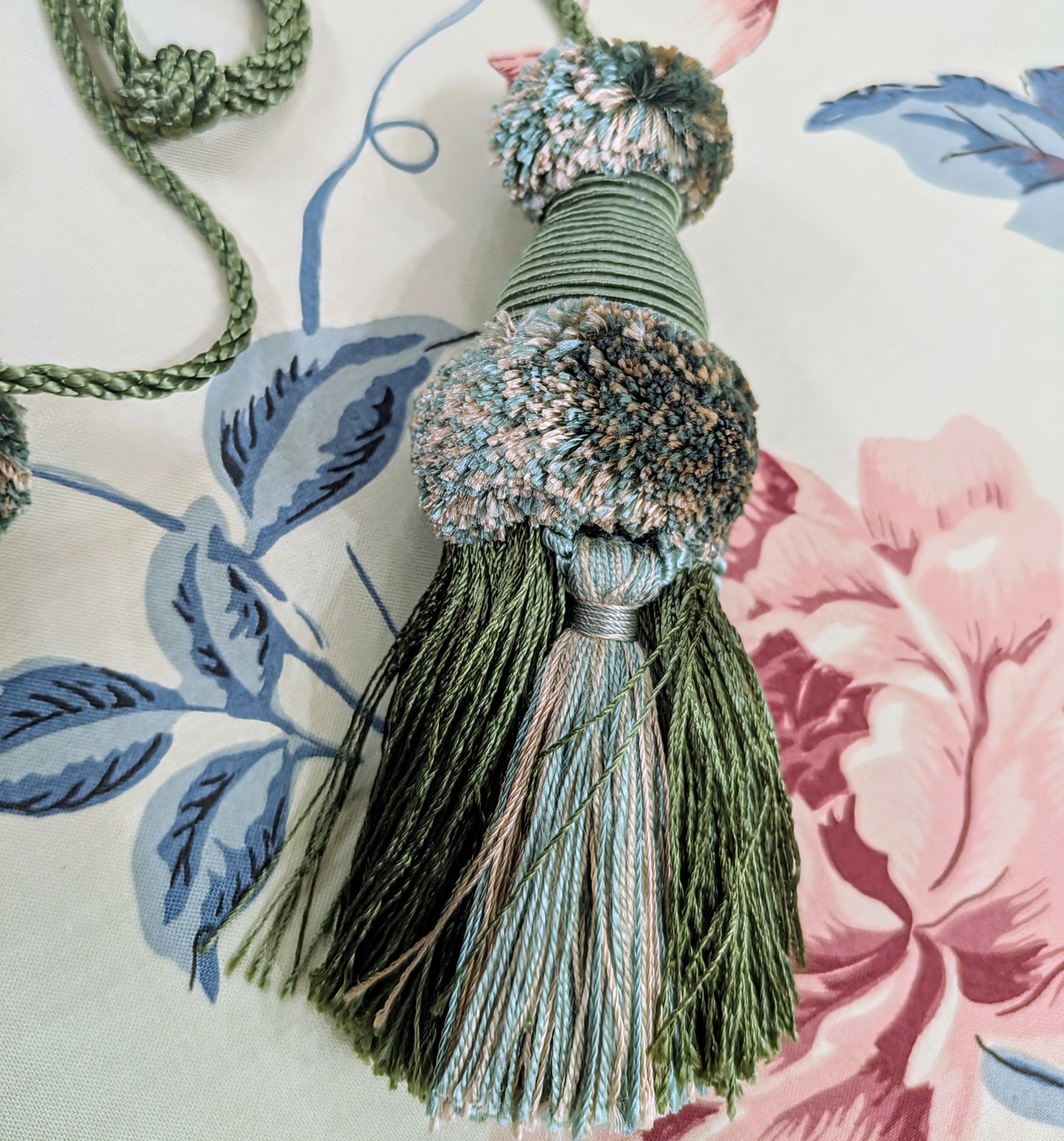 Moss Green, Pale Gold & Aqua Colour Chair Tassels, Tiebacks, Key Tassels, Cushion Tassels