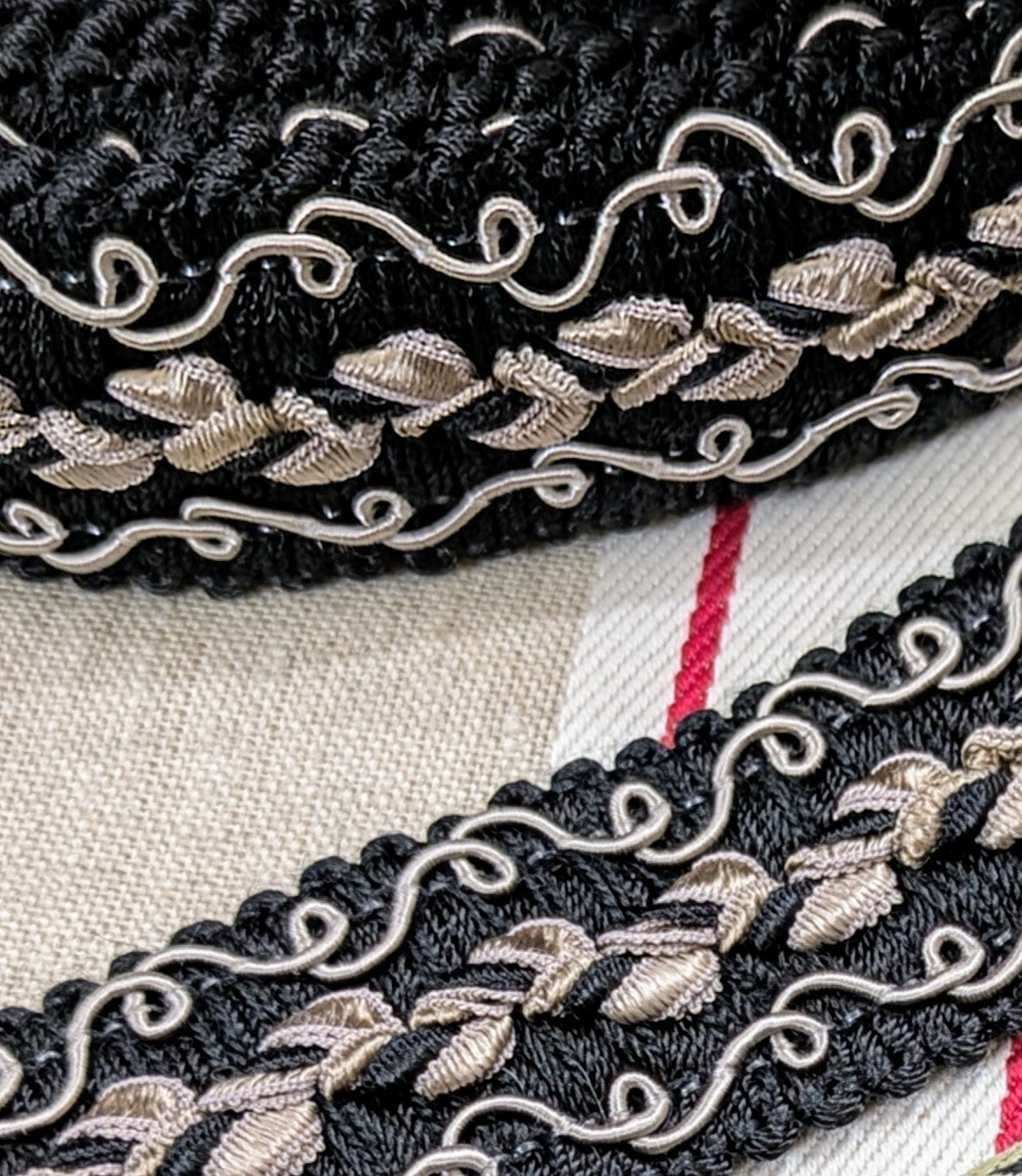 Black Tassels & Trimming / Braids / Fringe