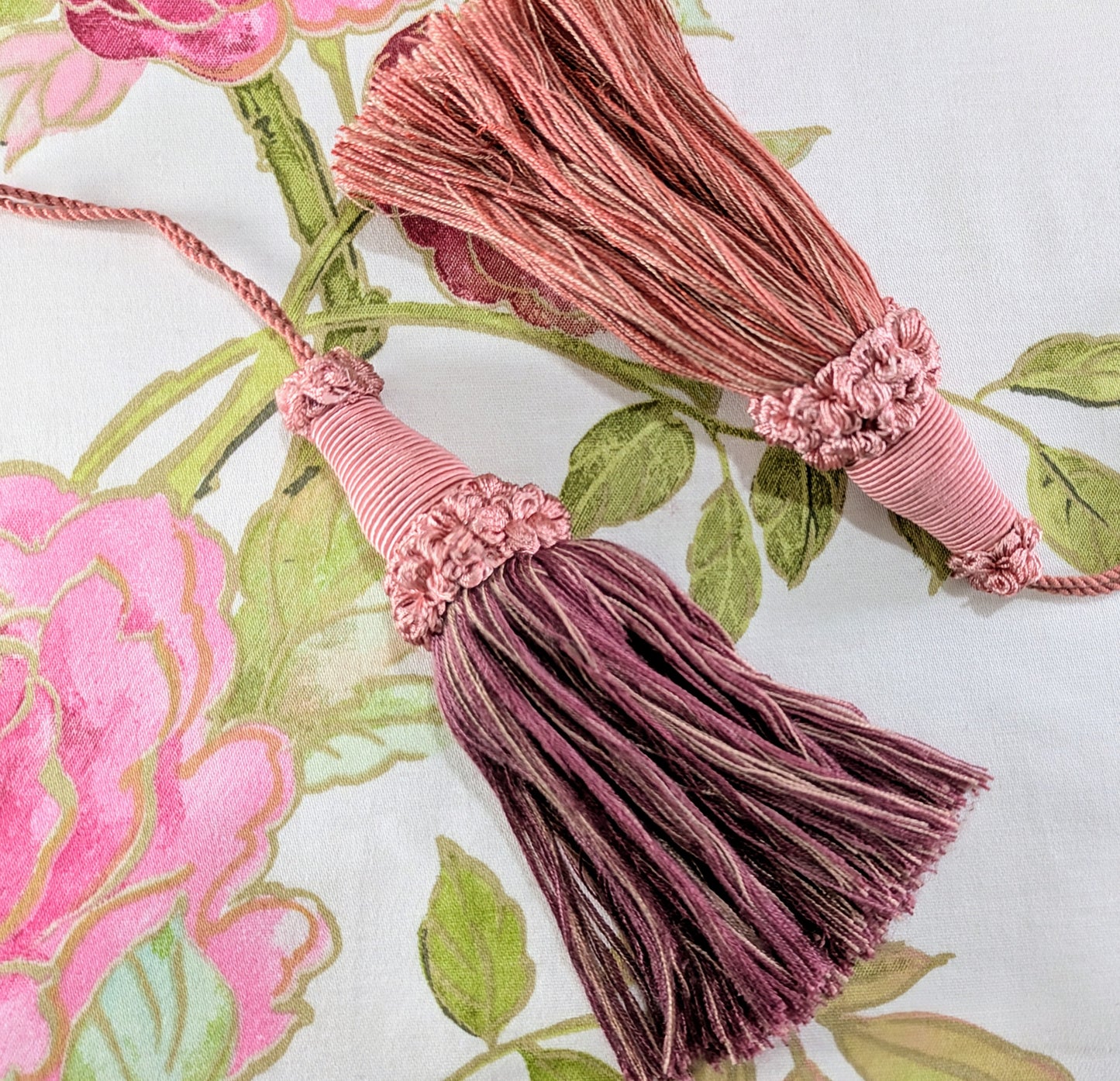 Pink & Mauve Tassels / Key Tassels / Cushion Tassels / Decorative Tassels