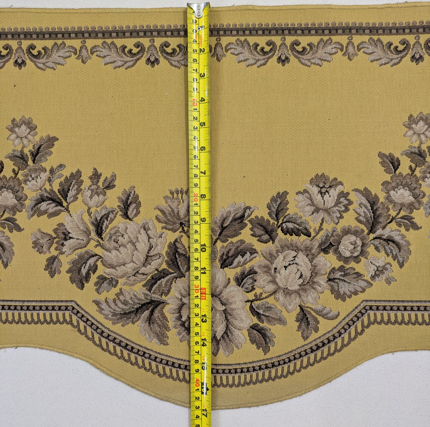 Curtain Pelmet 2.5m Remnant