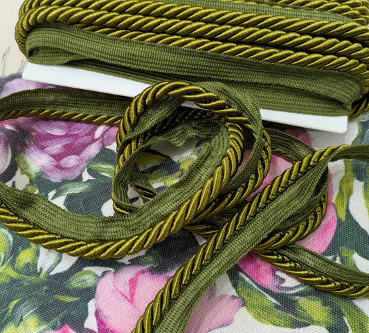Green Twisted Cord Flange Braid / Trim for Soft Furnishings & Upholstery