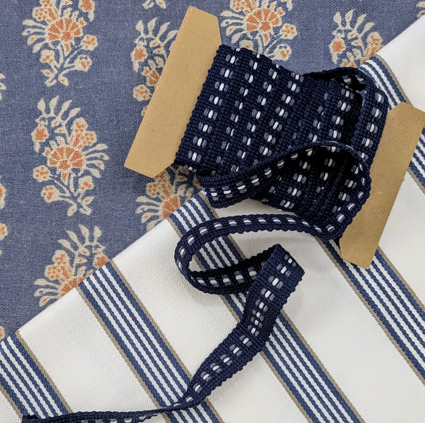 Navy Blue Braid / Trimming 4m remnant