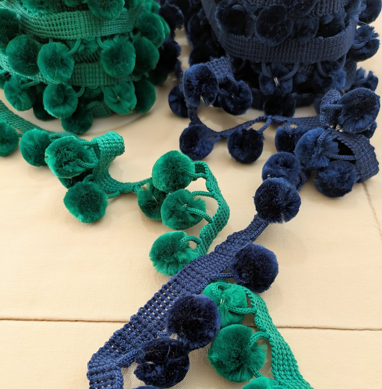 Pom Pom Trimming / Green Pom Pom / Navy Blue Pom Pom Trim