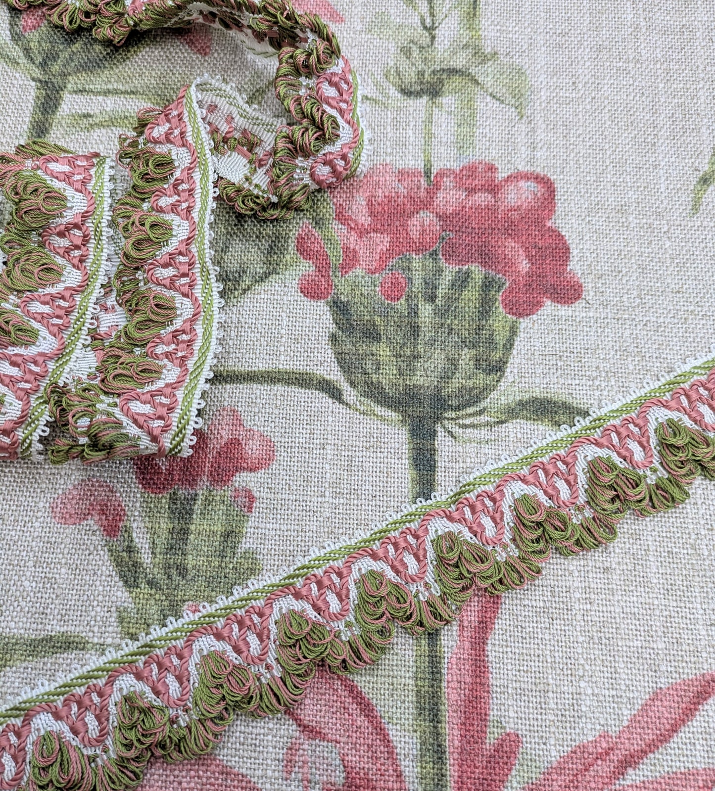 Green & Pink Trimming for Cushions / Upholstery & Craft - 1.27m Remnant