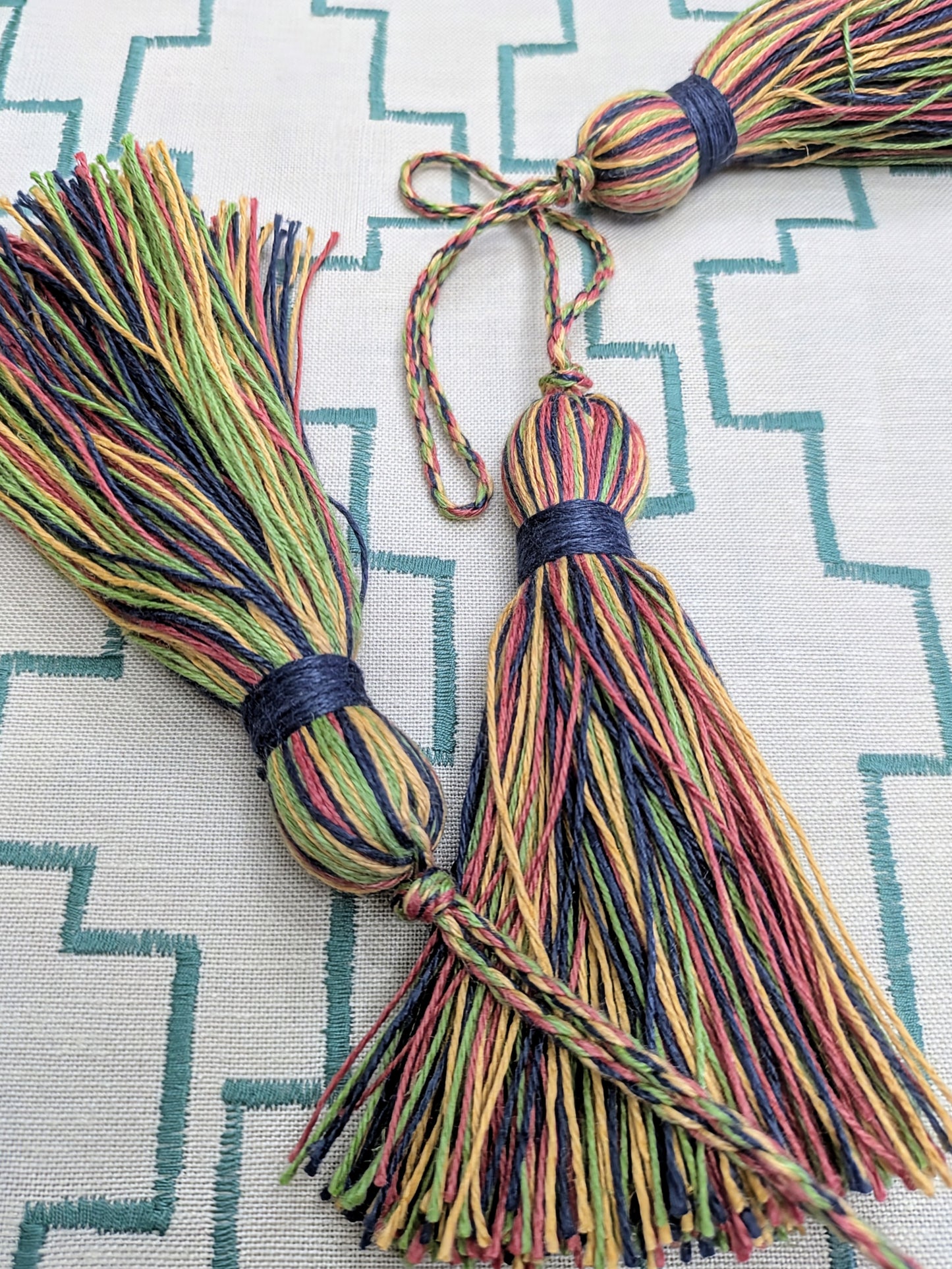 Navy & Multi Colour, Jute/Cotton Tassels