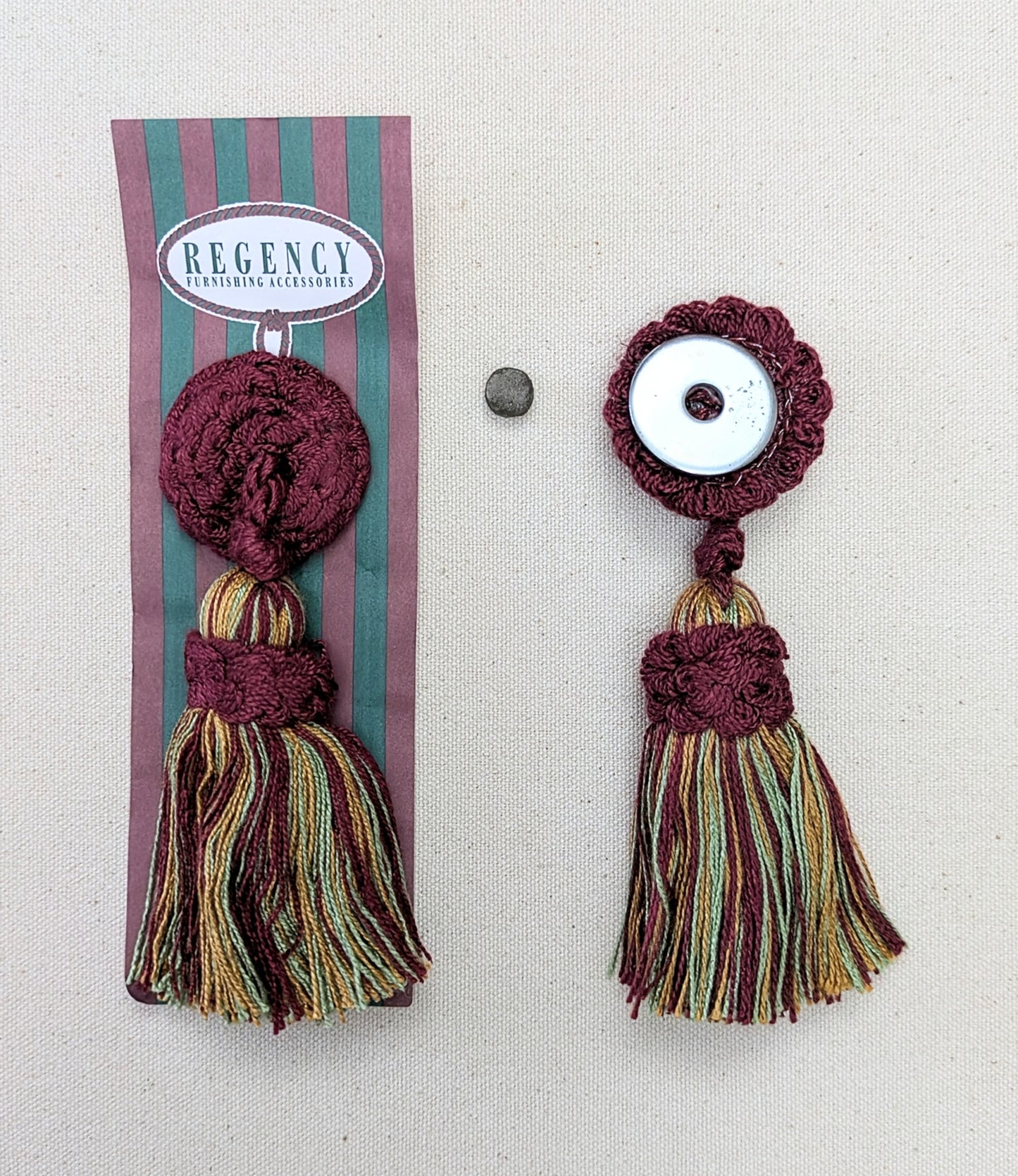 Magnetic Tassel for Lampshades / Curtains & Crafts / Key Tassel