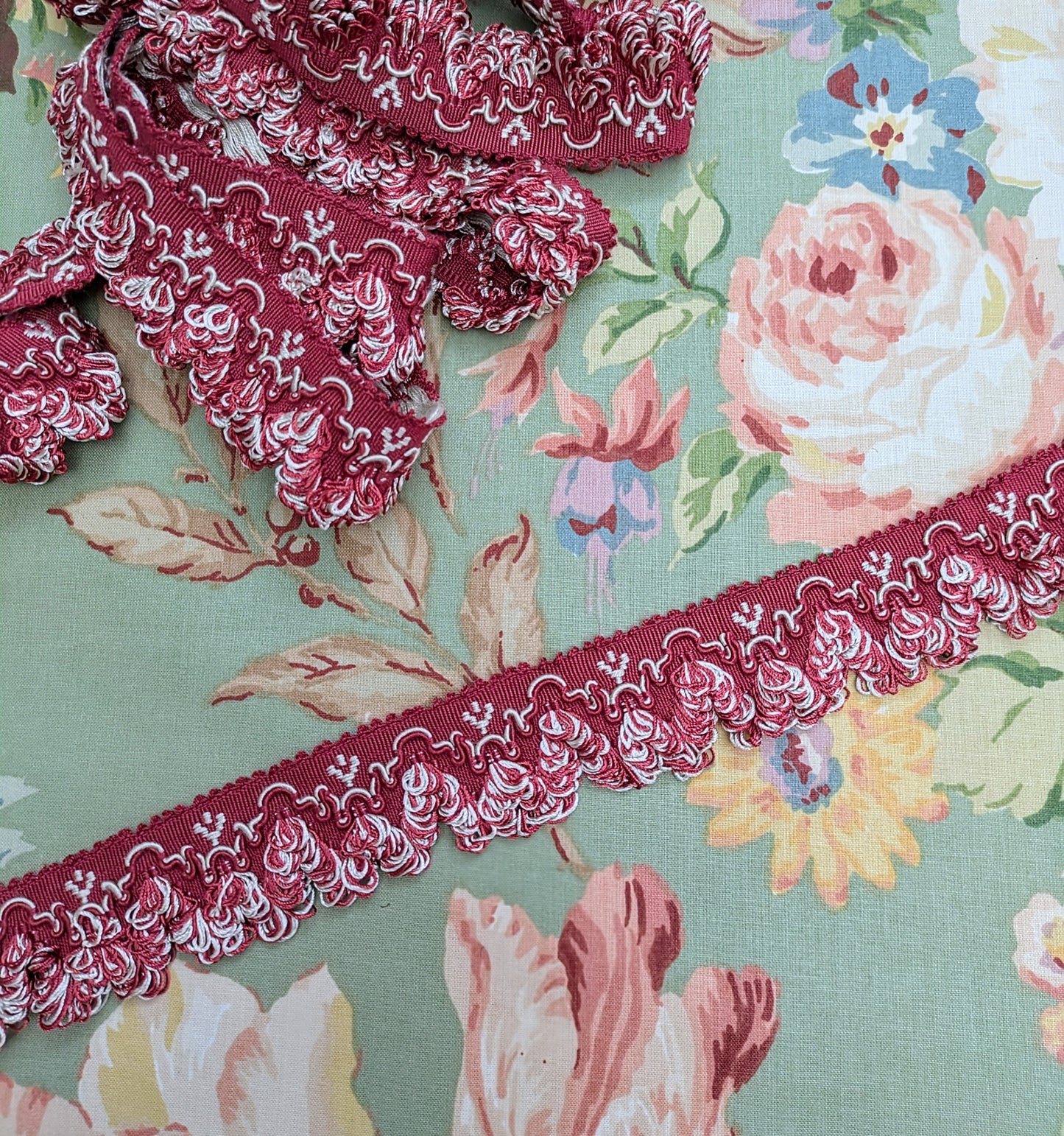 Vintage Wine & Ivory Braid / Lampshade Trim / Upholstery Trim
