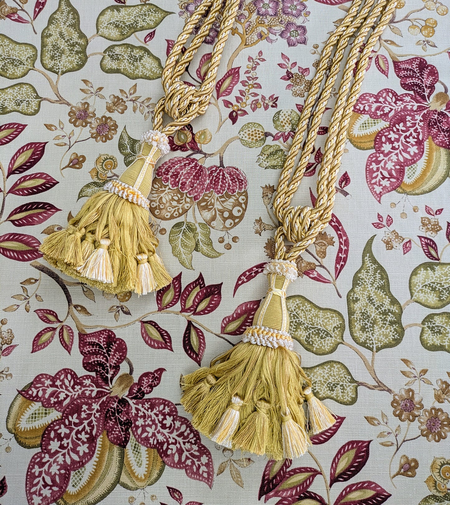 Gold & Cream Tiebacks / Curtain Tiebacks / Tassel Tiebacks