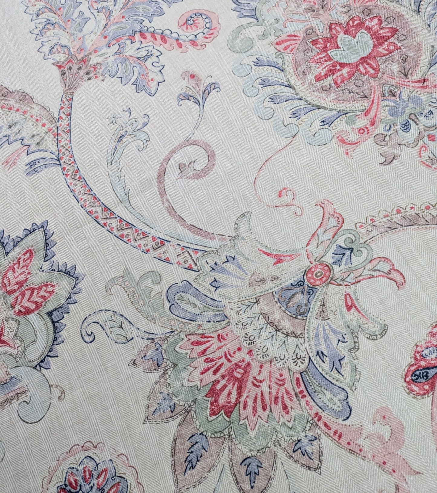 Cassius by Colefax & Fowler