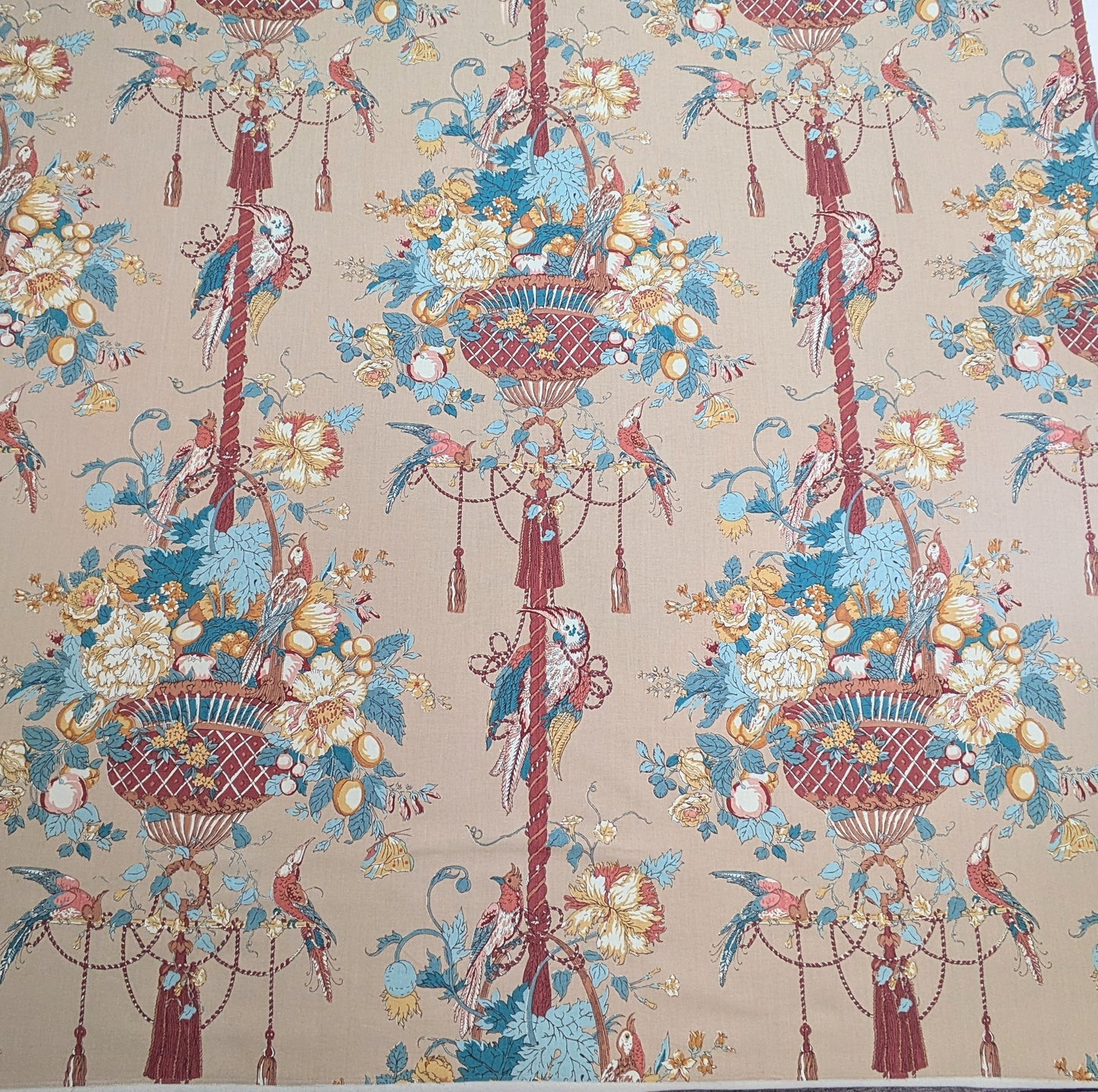 Melbury Hall - Vintage Fabric - 1.1m Remnant