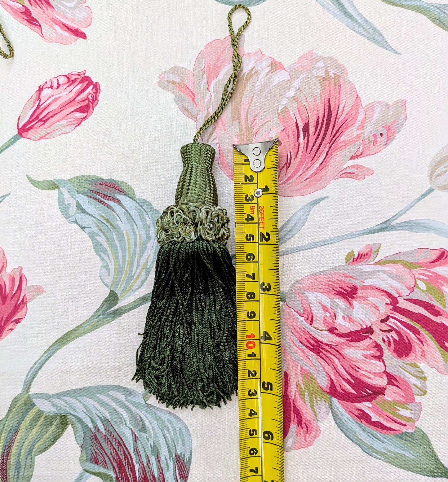 Green Vintage - Style Tassels / Key Tassels / Cushion Tassels