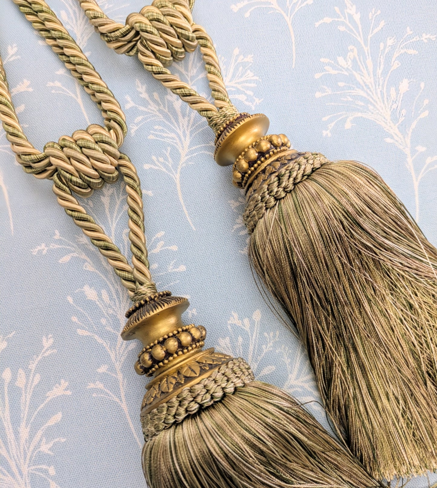 Green & Cream Tiebacks / Curtain Tiebacks / Tassel Tiebacks