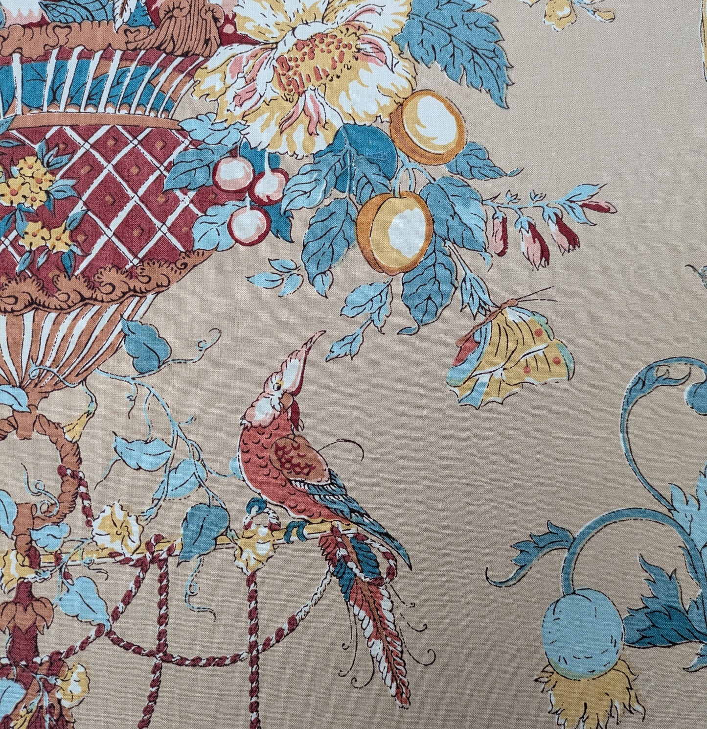 Melbury Hall - Vintage Fabric - 1.1m Remnant