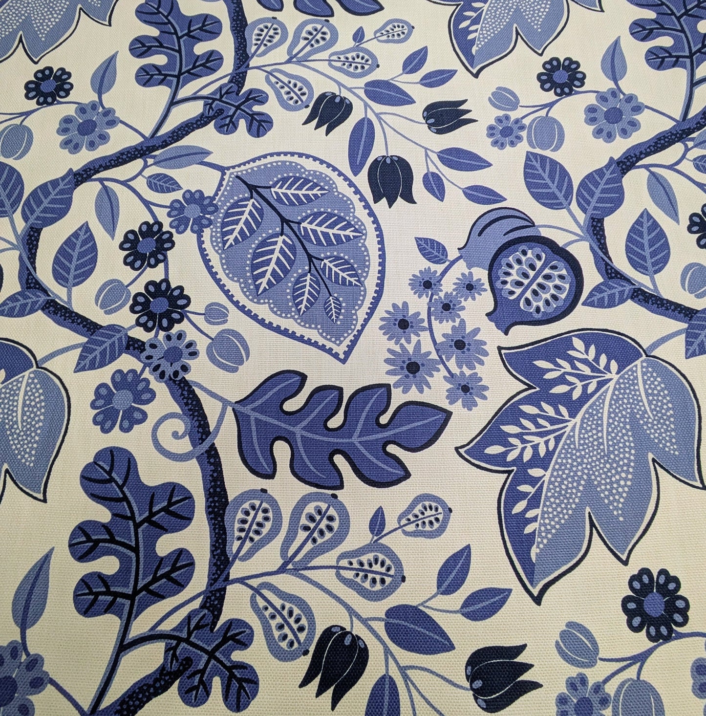 Blue Floral by P.Kaufman - 3.8m Remnant