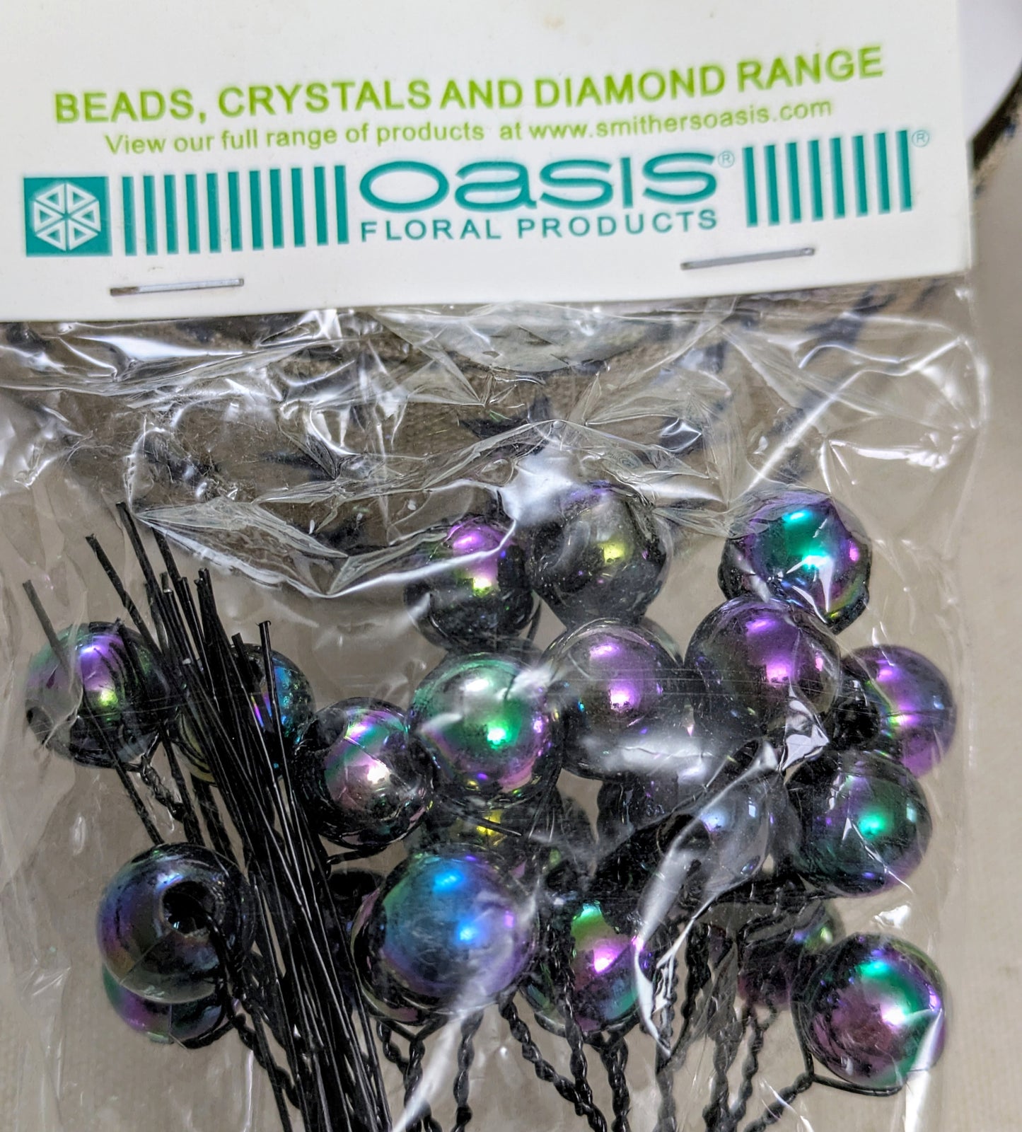 Christmas Decorations by Oasis - Wired Bead Bunches for Wreaths, Swags & Tree Decorating