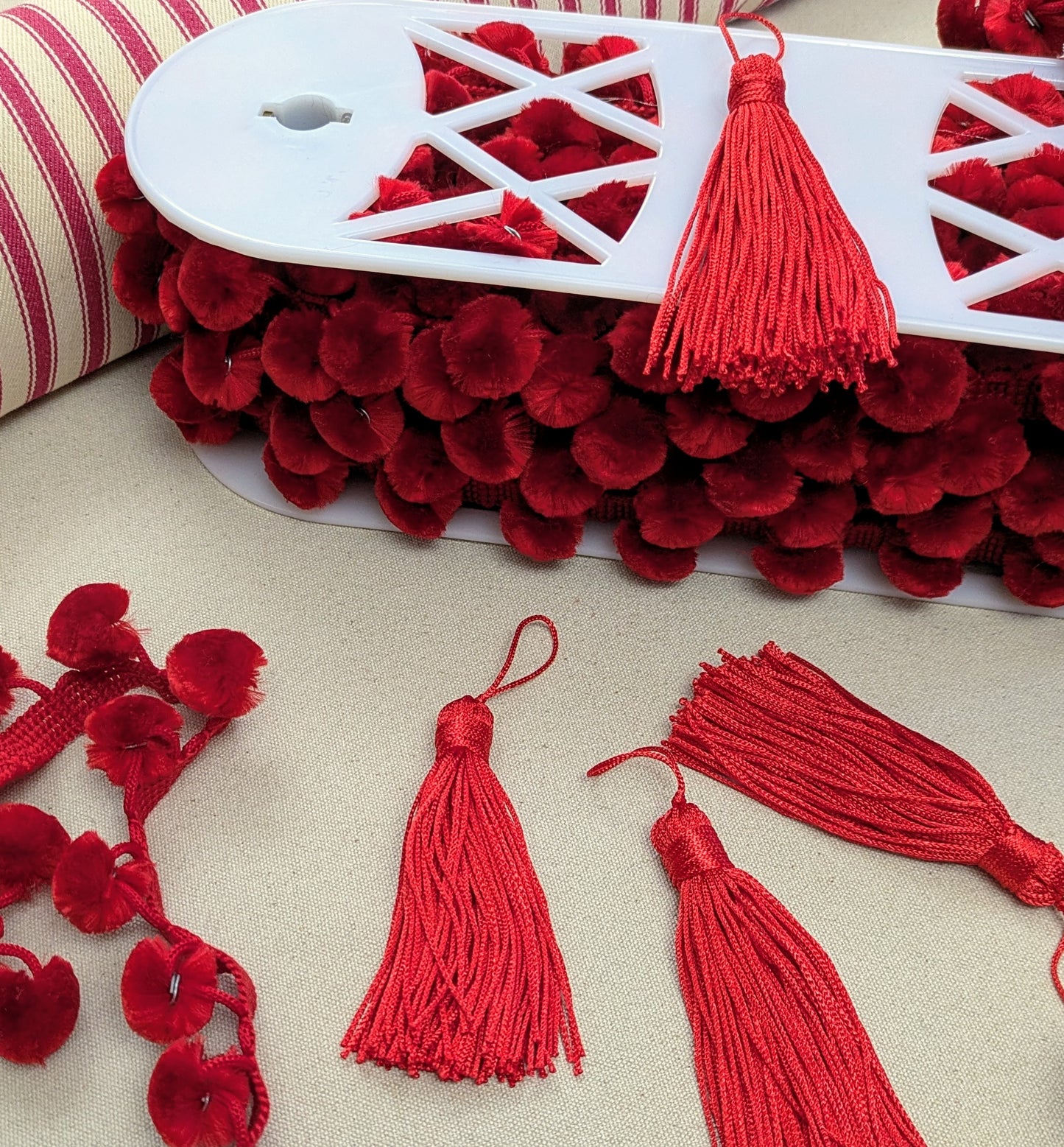 Small Red Tassels - Pack of 10 - Christmas Decoration / Cushion Tassel / Key Tassel