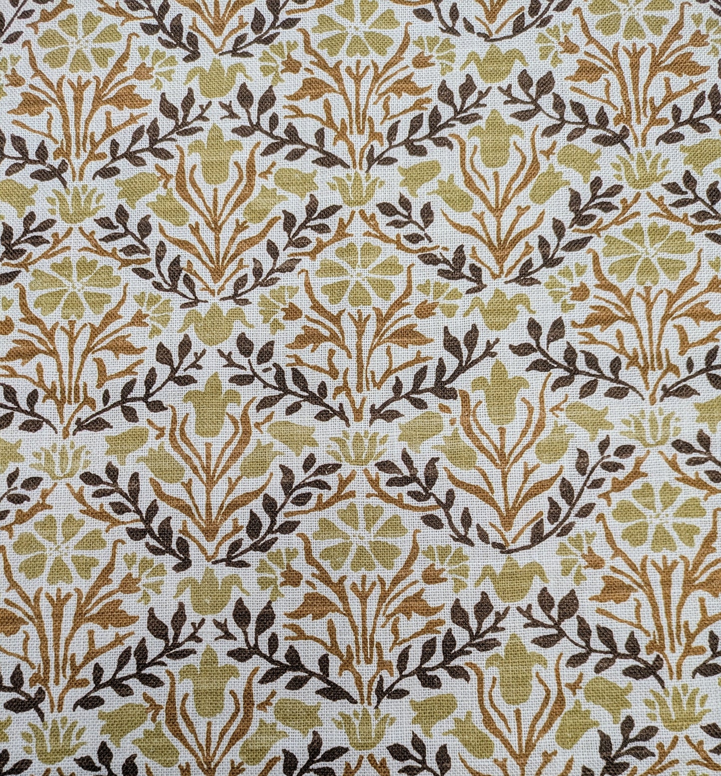 Bellflowers by Morris & Co - Chocolate Tan Colour - 1.48m Remnant