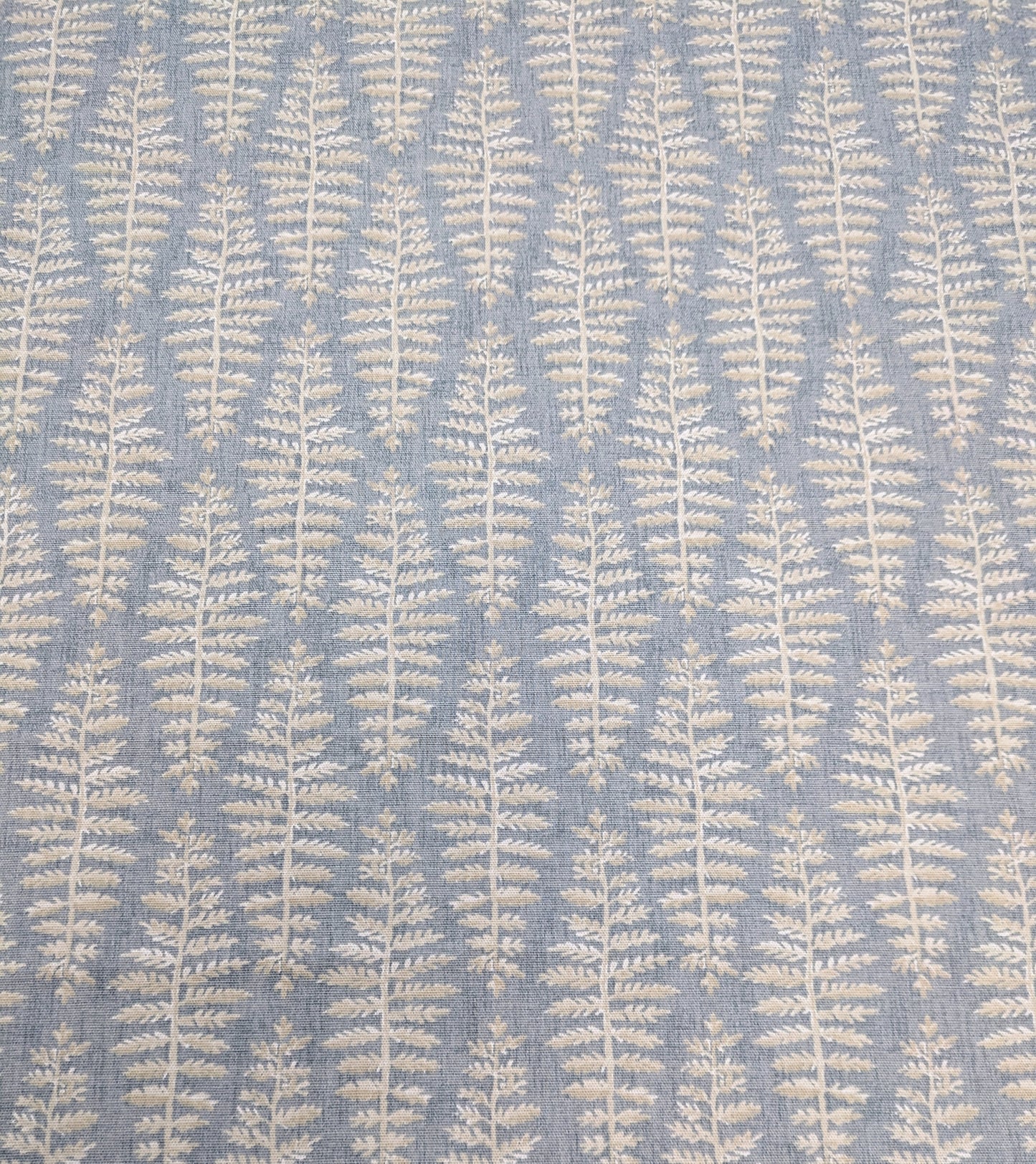 Fernia by ILIV - Blue Mist Colour - 2.8m Remnant