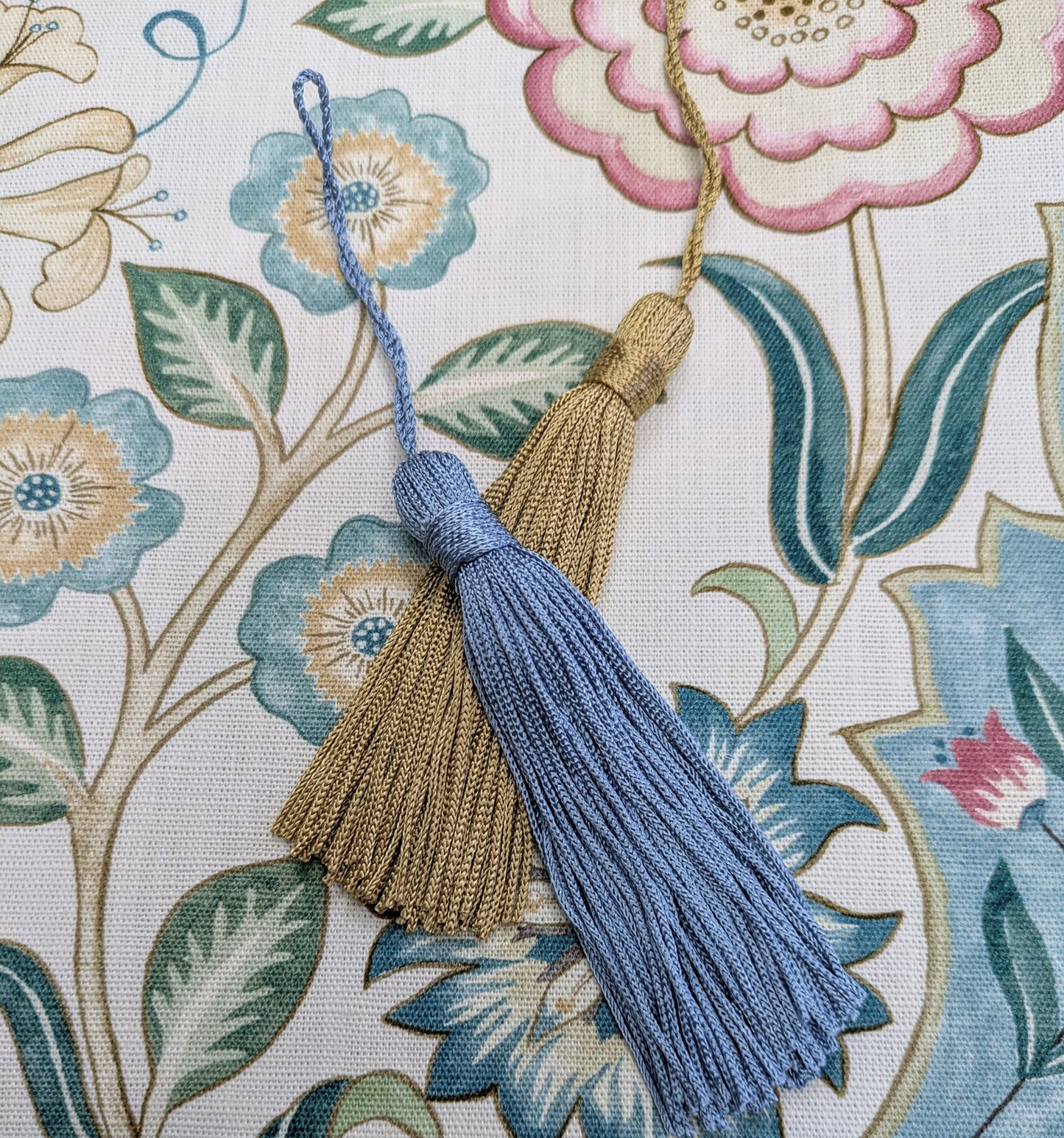 Blue Tassels or Gold Tassels / Key Tassels / Cushion Tassels