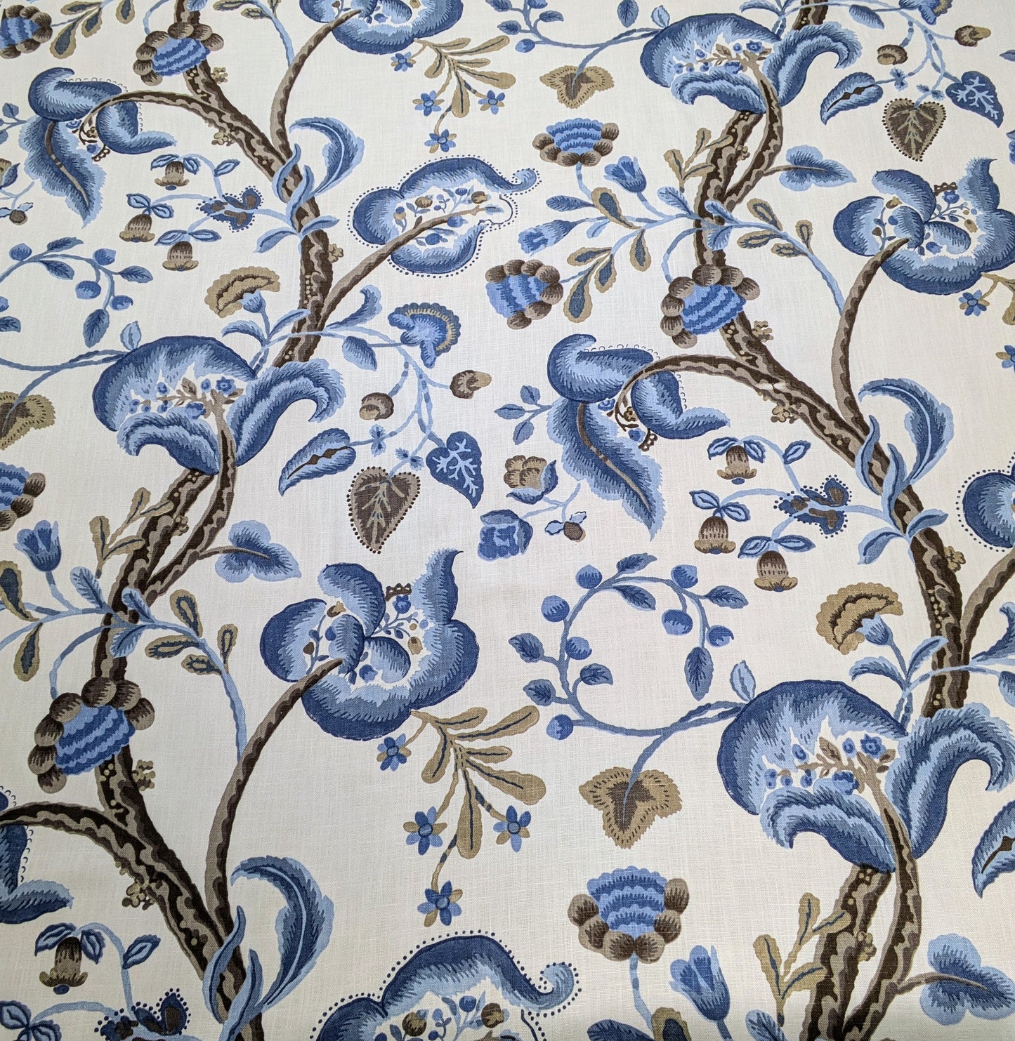 Marlena by William Yeoward for Designers Guild