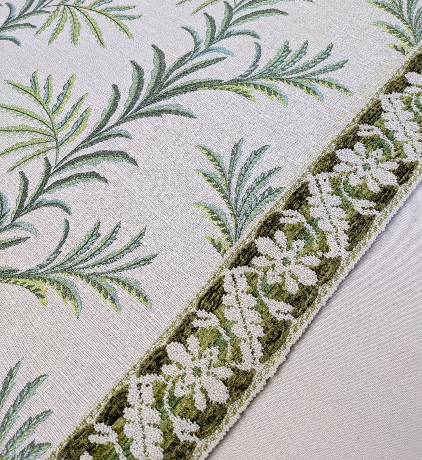 Chenille Green & Cream Floral Braid / Trimming for Soft Furnishings & Upholstery