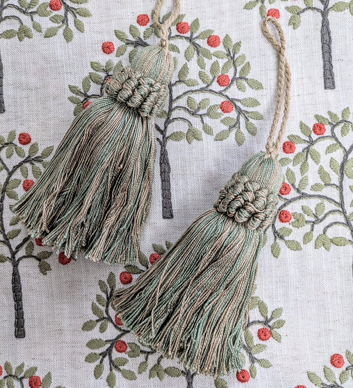 Green & Cream Tassels / Key Tassel / Cushion Tassel