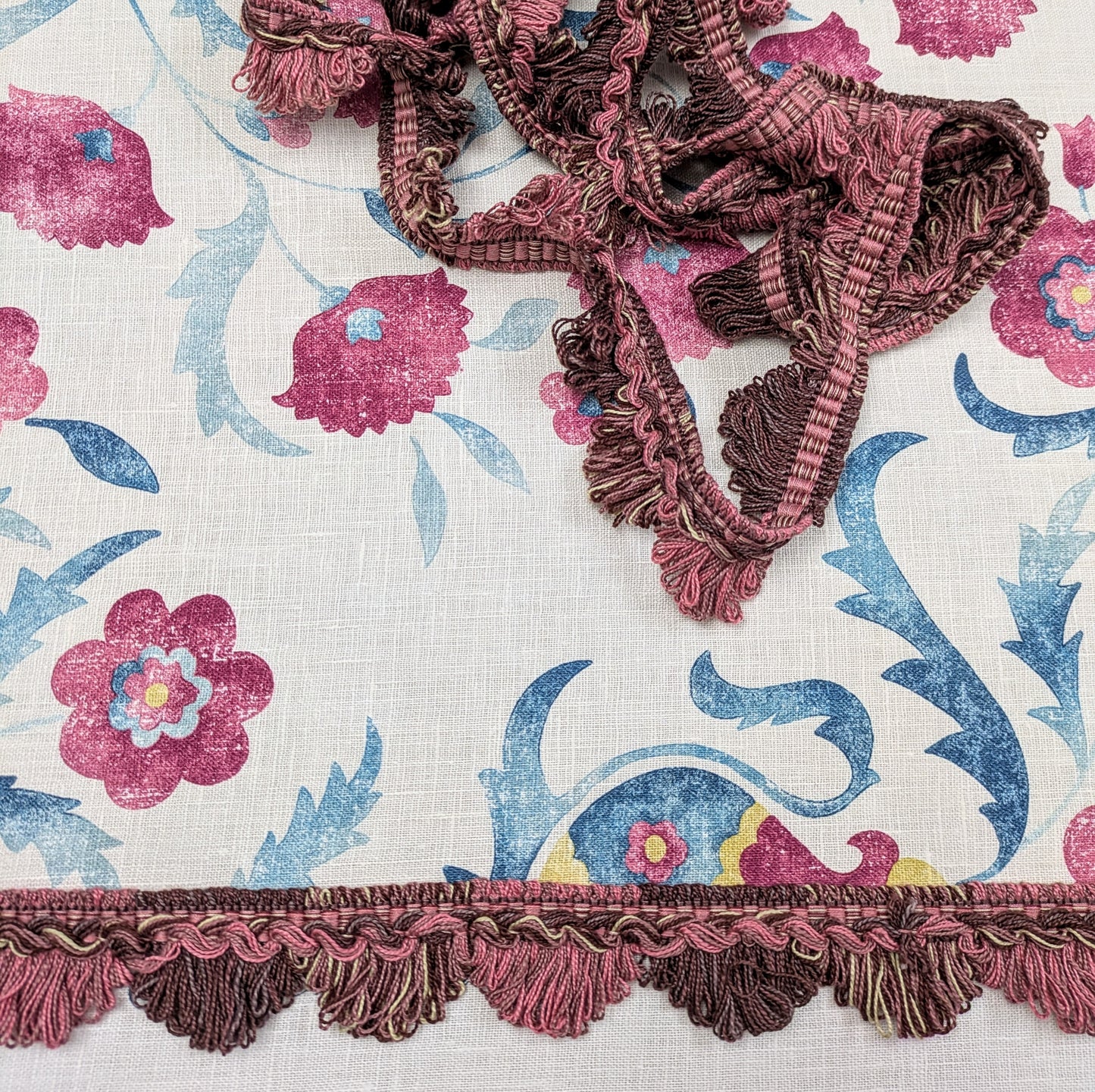 Pink & Plum Fan Edge Upholstery Trim / Cushion Trimming - 4.7m Remnant