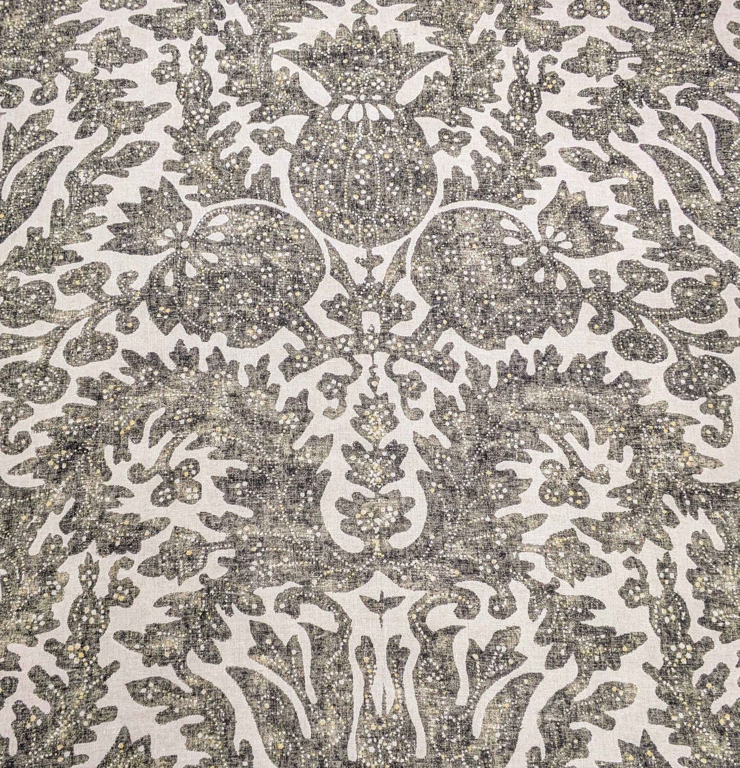 Pomegranate by Lewis & Wood - Charcoal Colourway - 2.5m Remnant