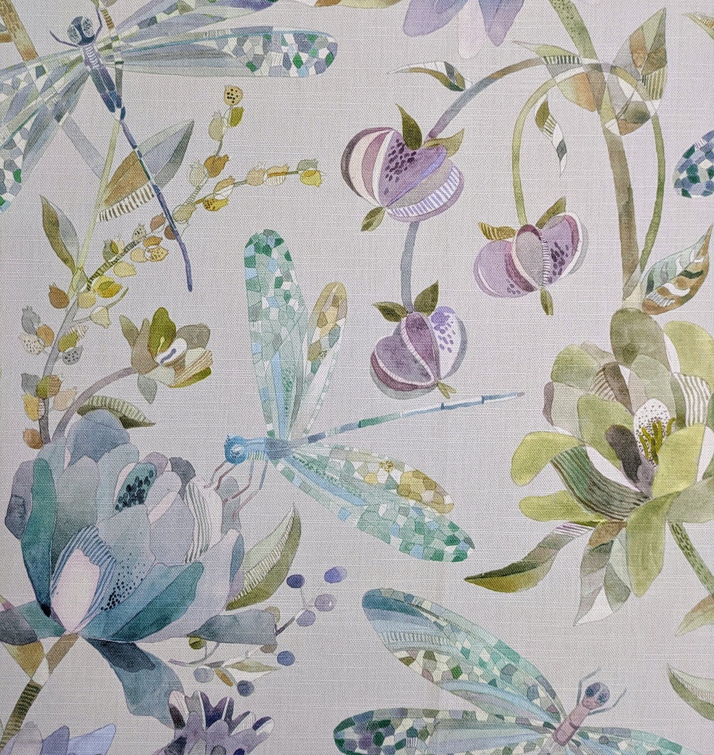 Volatus by Voyage - 1.85m Remnant - Capri Colourway