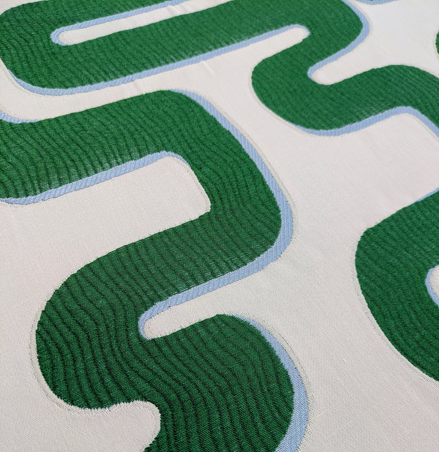 Meander by Sophie Robinson for Harlequin