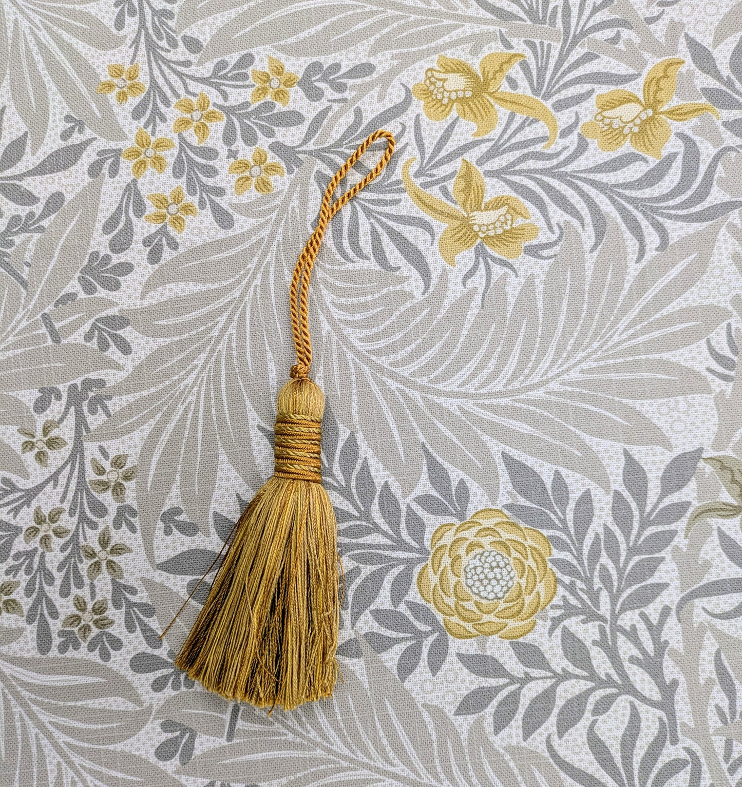 Larkspur by William Morris at Home - Flint Colourway