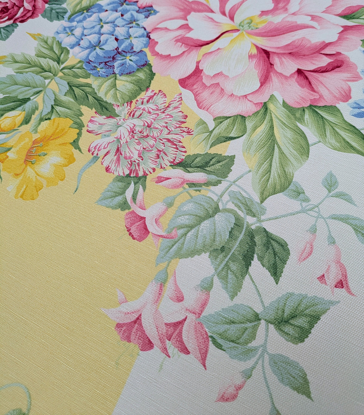 Carnavalet by Travers