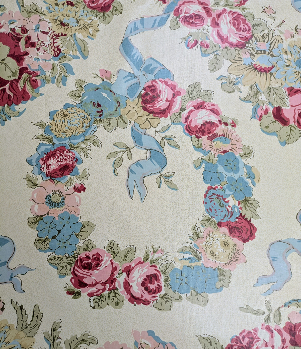 Burderop by Bernard Nevill for Hodsall McKenzie - Glazed Chintz - Vintage & Rare