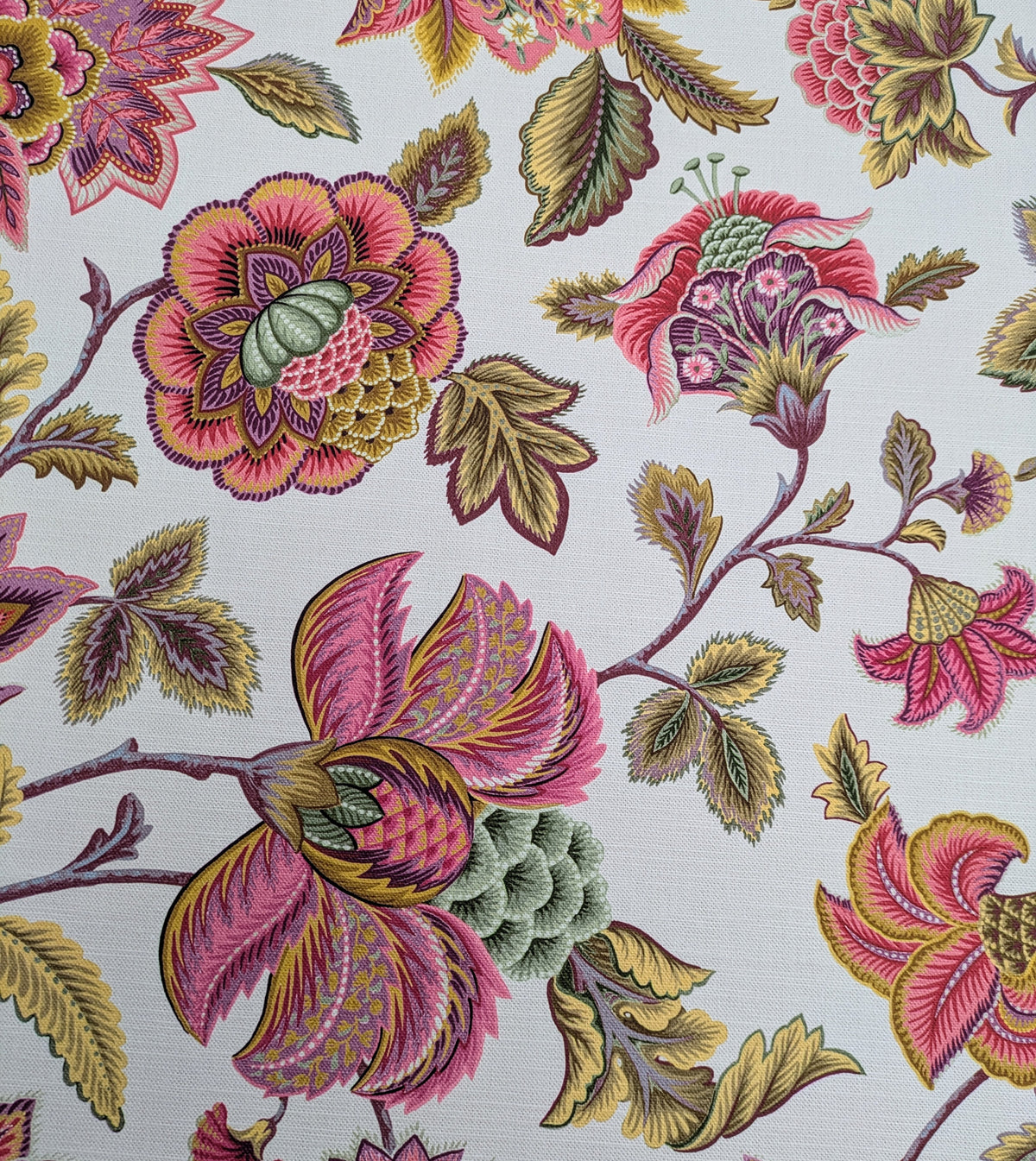 Sarita by ILIV - Cerise Colour - 1.7m Remnant