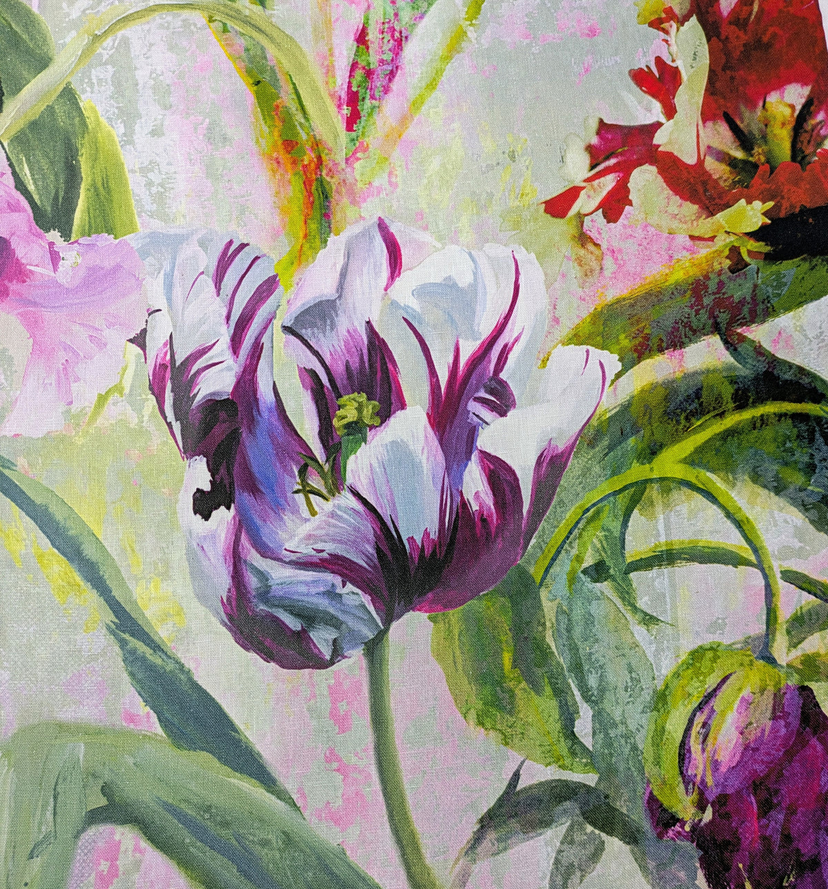 Tulipa Stellata by Designers Guild - Fuchsia Colour - 1.35m Remnant