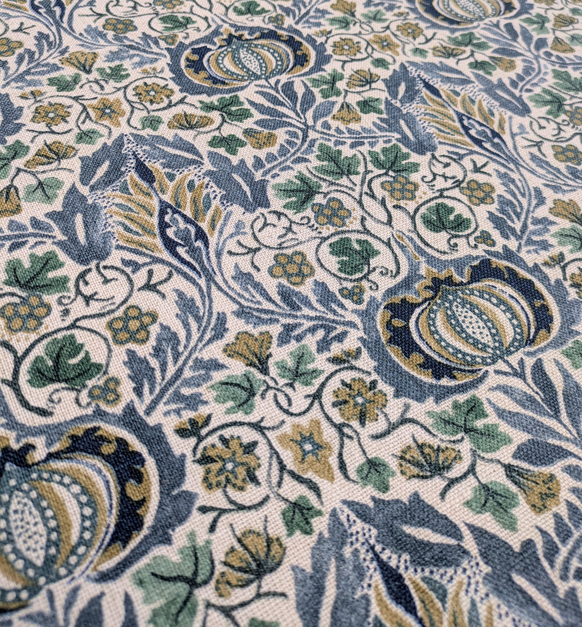 Little Chintz by Morris & Co - 2.4m Remnant